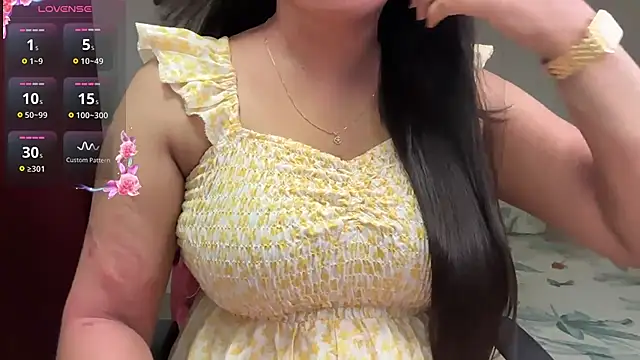 Snapshot of nandini_7 chatting on 06-25-26, 06:23 nandini 7 online show from 06-25-26, 06:23