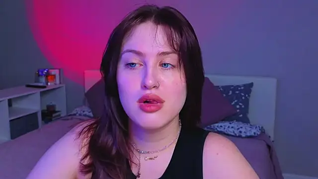 Snapshot of _Sarah_Soul_ chatting on 06-06-26, 10:58 Sarah Soul online show from 06-06-26, 10:58