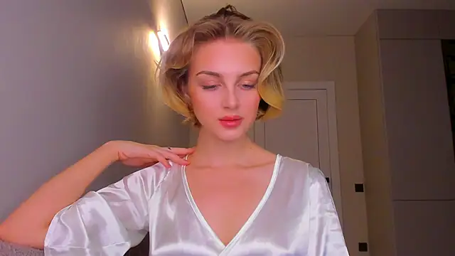 Snapshot of pretty_girlnextdoor chatting on 02-22-25, 05:57 pretty girlnextdoor online show from 02-22-25, 05:57