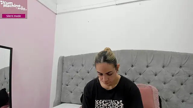 Valesskahall online show from 11-25-25, 12:16