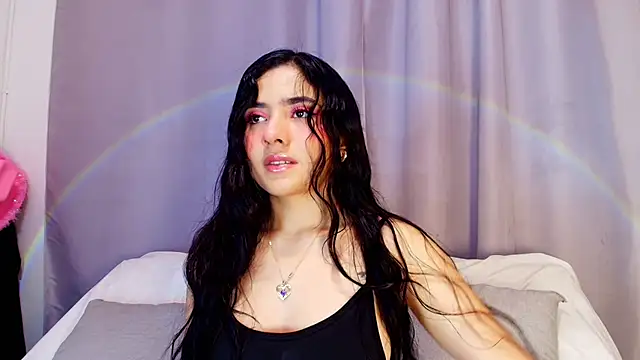 adara johnson   online show from 10-23-25, 11:42