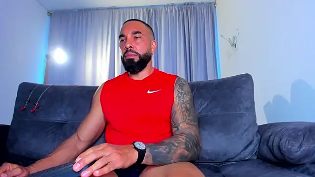 Snapshot of roman_muscle chatting on 02-22-26, 10:52 roman muscle online show from 02-22-26, 10:52