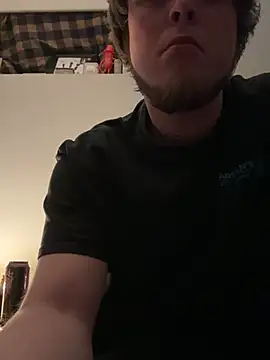 Snapshot of BigJohnson06 chatting on 12-10-24, 11:11 BigJohnson06 online show from 12-10-24, 11:11