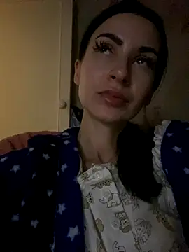 Starry Siren online show from 09-28-25, 03:06