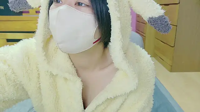  usya 2525 online show from 03-17-25, 04:33