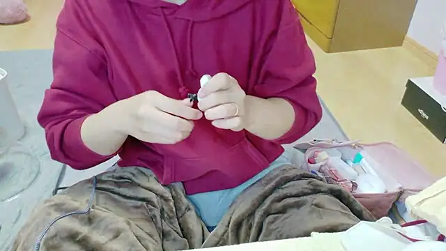  usya 2525 online show from 12-02-25, 04:13