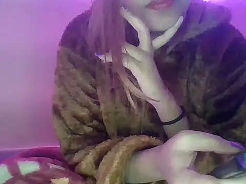 Snapshot of your_Shanvi chatting on 12-16-24, 03:54 your Shanvi online show from 12-16-24, 03:54