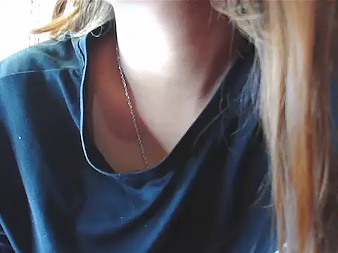 Snapshot of your_Shanvi chatting on 11-05-25, 07:03 your Shanvi online show from 11-05-25, 07:03