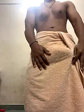 Shona5768 online show from 12-16-25, 01:05