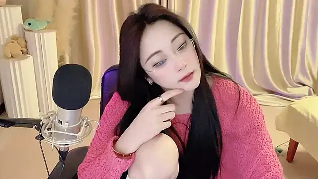 Daisy-77 online show from 03-13-25, 06:34