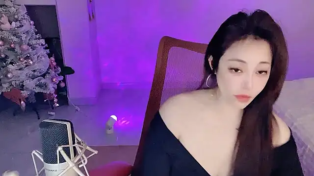 Daisy-77 online show from 01-11-26, 06:35