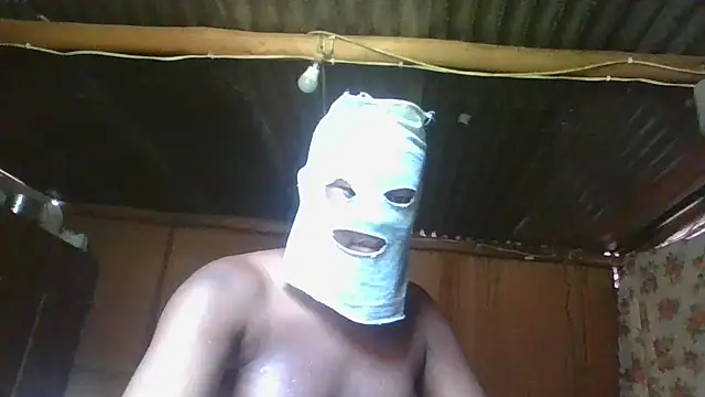 Snapshot of African_Masked_Couple chatting on 02-28-25, 10:52 African Masked Couple online show from 02-28-25, 10:52