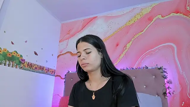 Snapshot of Daisy__rose chatting on 02-15-25, 11:06 Daisy rose online show from 02-15-25, 11:06