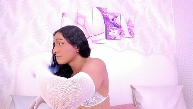 Alison Chan  online show from 12-30-24, 03:36