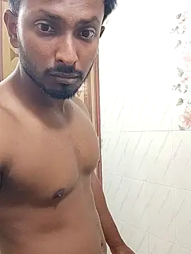 HunkyAriyan online show from 03-18-25, 07:30