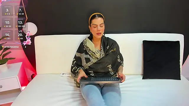 Ada Monroe10 online show from 02-17-26, 01:40