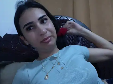 Snapshot of nealie_20 chatting on 01-15-26, 09:40 nealie 20 online show from 01-15-26, 09:40