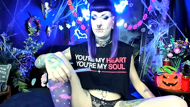 Purple Coffin666 online show from 10-09-25, 08:56
