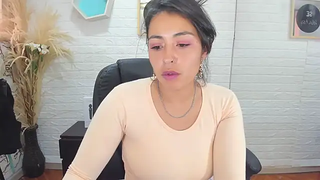 Aisha 09 online show from 02-21-25, 03:32