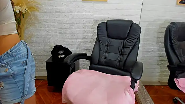 Aisha 09 online show from 03-14-25, 03:14