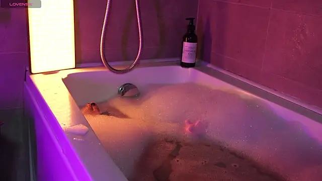 Yourlittledemon online show from 12-27-24, 07:24