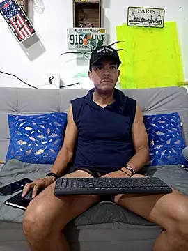 latinmartin73 online show from 09-18-25, 11:40