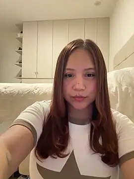 Snapshot of kittyfresita chatting on 05-24-26, 05:01 kittyfresita online show from 05-24-26, 05:01