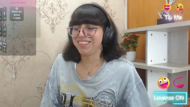 Snapshot of Nataly_Cloud chatting on 12-11-24, 03:26 Nataly Cloud online show from 12-11-24, 03:26