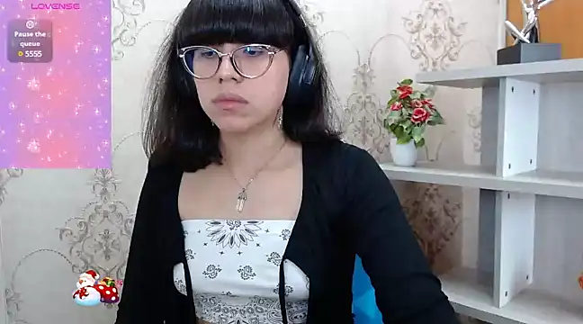 Snapshot of Nataly_Cloud chatting on 12-20-24, 12:05 Nataly Cloud online show from 12-20-24, 12:05