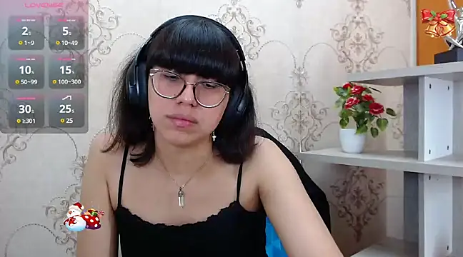 Snapshot of Nataly_Cloud chatting on 12-26-24, 12:38 Nataly Cloud online show from 12-26-24, 12:38