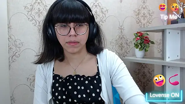 Snapshot of Nataly_Cloud chatting on 12-27-24, 12:12 Nataly Cloud online show from 12-27-24, 12:12
