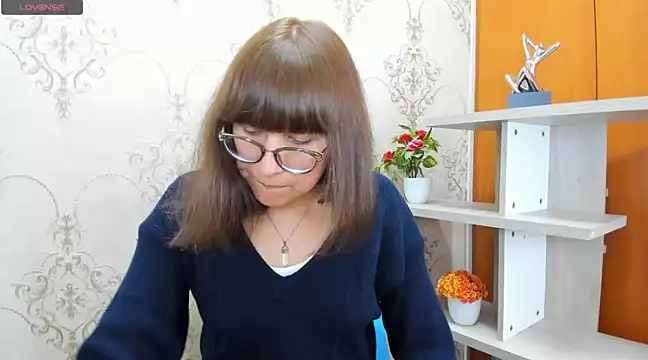 Snapshot of Nataly_Cloud chatting on 02-12-25, 12:44 Nataly Cloud online show from 02-12-25, 12:44