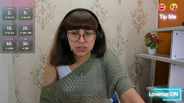 Snapshot of Nataly_Cloud chatting on 02-17-25, 12:48 Nataly Cloud online show from 02-17-25, 12:48