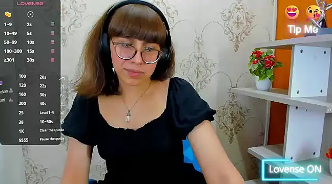 Snapshot of Nataly_Cloud chatting on 02-25-25, 03:49 Nataly Cloud online show from 02-25-25, 03:49