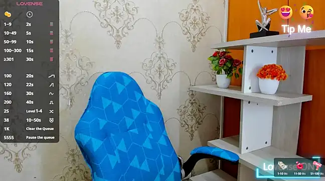 Snapshot of Nataly_Cloud chatting on 03-15-25, 04:10 Nataly Cloud online show from 03-15-25, 04:10