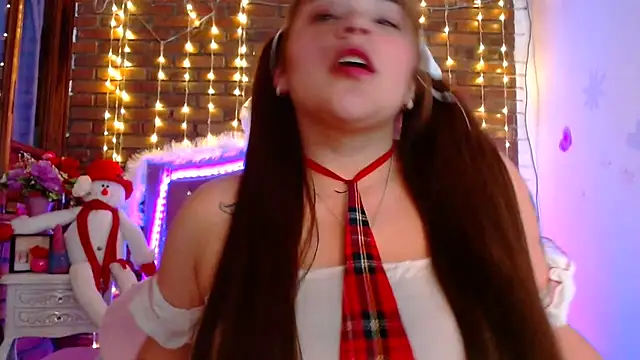 dulcevegga online show from 01-06-25, 03:42