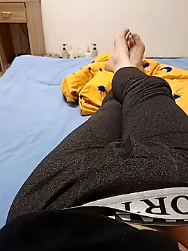 huzi518 online show from 03-17-26, 02:20