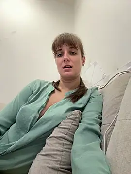 jennifer11772 online show from 03-25-26, 11:27