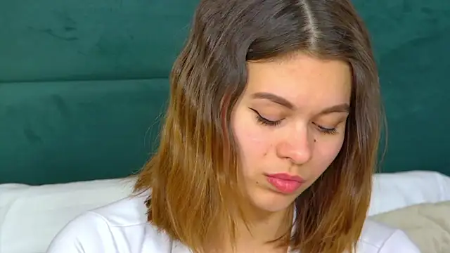 PollyLanders online show from 02-05-25, 09:36