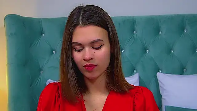 PollyLanders online show from 09-27-25, 06:24