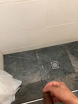 Lucascacaca online show from 01-01-25, 09:20