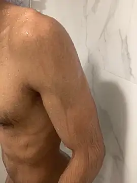 Lucascacaca online show from 02-22-25, 10:18