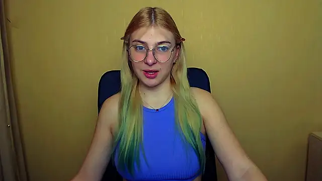 Luna Lush  online show from 01-31-25, 08:32