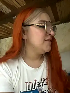 SophiaWeestt99 online show from 10-29-25, 03:42