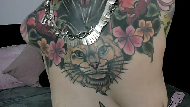 NikkiRamone online show from 12-24-24, 12:55