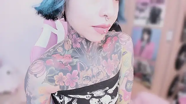 Snapshot of NikkiRamone chatting on 02-12-26, 10:54 NikkiRamone online show from 02-12-26, 10:54