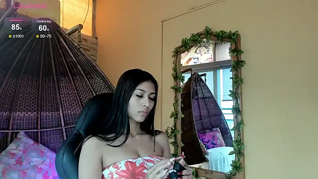 ZaraLim online show from 12-23-24, 06:16