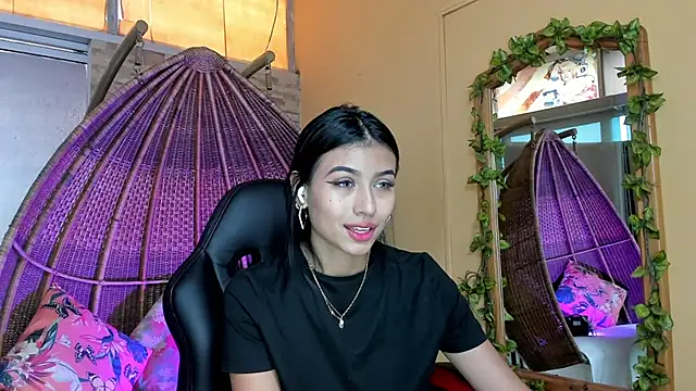 ZaraLim online show from 01-27-25, 09:33