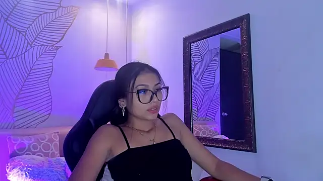 ZaraLim online show from 02-04-25, 12:33