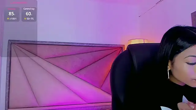 ZaraLim online show from 02-21-25, 03:54